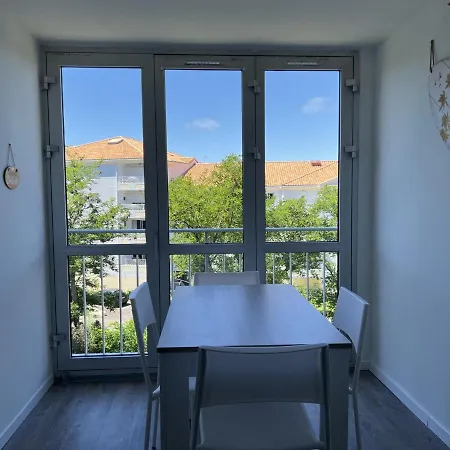 Les Sables-d'olonne, 2 Pieces, 4 Personnes - Fr-1-485-133 Appartement